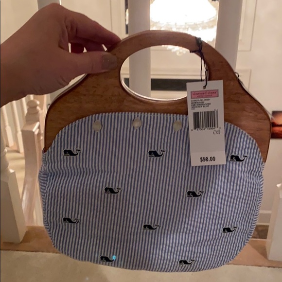 Vineyard Vines Handbags - Cute purse